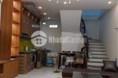 Bán nhà phố âu cơ,diện tích 45m2,gara,giá 6 tỷ