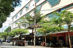 Mặt tiền kinh doanh đắc địa y jut