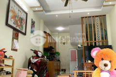 Bán nhà lĩnh nam, hoàng mai, ô tô đỗ sát cổng, gần hồ ở sướng, giá rẻ giật mình 3 tỷ 300