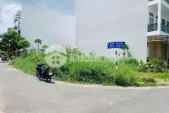 Bán nền cặp cực đẹp ngay tttp cần thơ 136,3m2 shr 8.2 tỷ. lh0909020397