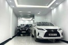 Chính chủ cần bán nhà phố nguyễn văn cừ 70m2 6 tầng có thang máy gara 2 ô tô full nội thất