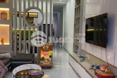 Nhà 1 trệt 1 lầu đinh tiên hoàng, đang cho thuê 8trtháng.