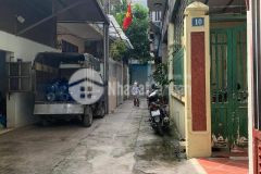 Bán nhà quận hoàng mai. xe ba gác đỗ cửa. tiện ích vô vàn..