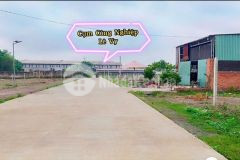 Ngộp nặng cần bán lô đất 2 mặt tiền ngay thị trấn tân khai