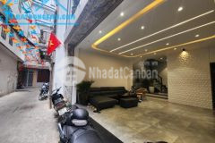Hiếm bán, căn nhà phố thái hà 40m x 6t lô góc ô tô vào, kd tốt giá 6,9 tỷ