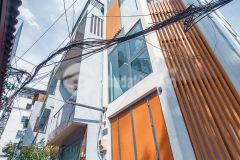 Nhà hẻm xe hơi, 200m2, 3 lầu, bình thạnh, giá 17 tỷ.