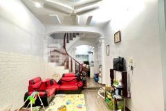 Bán nhà lĩnh nam, hoàng mai, cách ô tô 15m, thoáng trước sau 36 m2, 3 tỷ 500