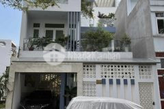 Bán biệt thự siêu đẹp mặt tiền đường xe hơi vườn lài p. apđ q12