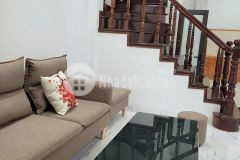 Bán nhà 4 tầng gốc đề hộ khẩu hai bà trưng gần đường minh khai, ngõ thoáng, gần chợ.