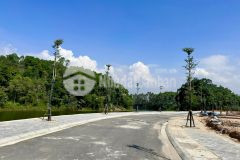 Còn duy nhất vài lô cạnh cổng kcn, view hồ du lịch, đơn giá từ 7trm2