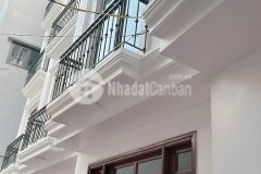 Hạ giá sốc, nhà phố ngọc trì, thạch bàn, 30m2, 5 tầng, phân lô, ô tô, gần phố