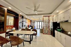 Bán nhà mặt ngõ đào tấn giá 17.5 tỷ, dt 80m2, kd tốt, oto vào