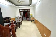 Ngã tư sở bán nhà tặng đất vàng vuông đẹp ngõ thông 2 ô tô tránh kinh doanh ô tô vào nhà 2