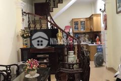 Bán nhà phố giải phóng 80m nhà phân lô ô tô tránh kinh doanh tốt