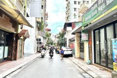 Bán nhà trung phụng 63m2, 4 tầng. hai thoáng oto đỗ cửa 6.2 tỷ