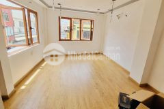 Bán nhà hai mặt tiền gần cộng hòa, hoàng văn thụ quận tân bình 26m2 2 lầu 8.9 tỷ