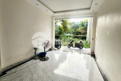 Nhà mới đẹp ở luôn gara ô tô thôn nhì vân nội đông anh dt 45m² mt 3,7m 3 tầng nhỉnh 2 tỷ