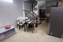 Cân ban nha ngo đinh công 31m2, 5 tâng, mt 4m, gia 3,75 ty