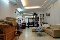 Cần tiền bán gấp nhà mặt phố trần phú giá 13.5 tỷ, 25mx5 tầng, hè 2,2m.