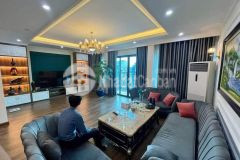 Tôi bán gấp nhà liền kề tsq galaxy ngân hà vạn phúc cạnh đường tố hữu 55m2x5t chỉ 9.999 tỷ.