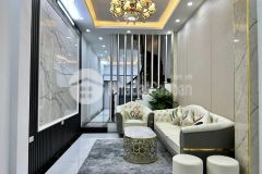 Bán nhà 4 tầng 41m2, nhà mới full nội thất chỉ việc ở, gần oto, phố hoàng văn thái thanh xuân.