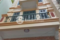 Bán nhà tt văn điển sát kđt linh đàm ngõ ô tô tránh 46m2 5 tầng giá 5,7 tỷ.