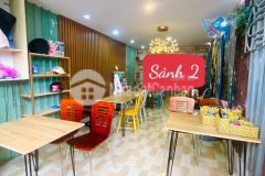 Cho thu.ê mặt bằng quán sẵn bàn ghế vị trí kề góc trục chính kdc nam long gi.á 8 triệ.u