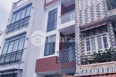 Bán nhà đoàn văn bơ q4, 4.1x16, cho thuê 20trth, giá chỉ 4.7 tỷ