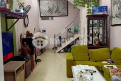 Nhỉnh 4 tỷ 35m x 4 tầng gần phố nhà đẹp thuỵ khuê ngõ thông trước nhà cực rộng