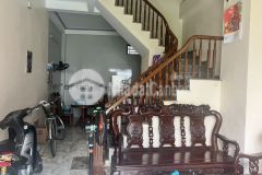 Nhà dân xây 3 tầng kiên cố 4 ngủ đủ công năng giá 2 tỷ 2xx uy nỗ đông anh 0375555372