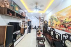 Nhà đẹp xuân phương, gần ô tô, chủ để lại 90 nội thất, giá 3,15 tỷ