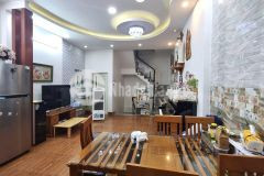 Bán nhà ngay bigc 50m2 4tang shr huỳnh văn gấm tân phú, 5 tỷ nhỉnh 0932030061