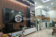 Nhà đẹp cổ linh, thạch bàn, 40m x 5 tầng, mt 4.2m, full đồ, 3 tỷ 5