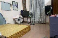 Mặt phố phan đình giót mặt tiền rộng kinh doanh sầm uất.