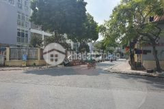 Nhà đẹp nguyễn văn cừ, gia thụy, 44m x 5 tầng, mt 4.2m, ô tô, 7 tỷ 2