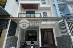 Nhà đẹp thiết kế hiện đại đường ô tô tận nhà phường 9