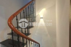 Chính chủ cần bán nhà tại đền lừ, không khí trong lành đời đời an nhiên.