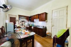 Bán nhà nguyên an ninh 55m phân lô ô tô vào nhà hai bà trưng