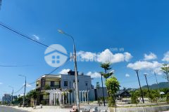 2 lô liền kề ngang 11m nằm view sông,cạnh chợ,trường học giá chỉ 6trm2.