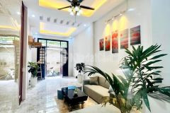 Bán nhà hồ tùng mậu 28m2 4 tang mt 3.5m