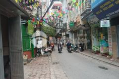 Bán nhà bạch mai, ô tô đỗ cửa, 70m, mt 4,2m, 4,7 tỷ, lh 0984417892.