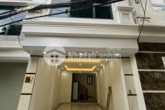 Siêu rẻ. bán nhà phan đình giót, hà đông. 35m2 x 5t. mt 4m. gara ô tô. kd. hơn 4 tỷ. 0968084286
