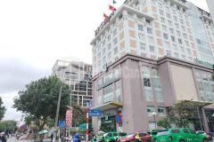 Hiếm, phố vip, bán nhà mặt phố cát linh quận đống đa 65m2 x 5 tầng x 4,5m mặt tiền giá 31 tỷ