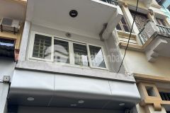 Bán nhà khương trung lô góc 40m 4 tầng ô tô 4 ngủ ở ngay. lh 0393838449