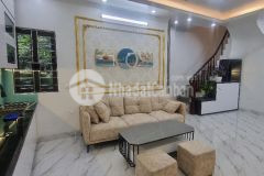 Bán nhà mới xây mai động, hoàng mai, 5 ngủ, 5 tầng, hơn 2 tỷ lh 0865081886