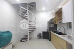 Bán nhà phân lô đường lạc long quân,diện tích 40m2,giá 9,5 tỷ