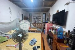 Nhà mặt phố kinh doanh sầm uất vỉa hè rộng