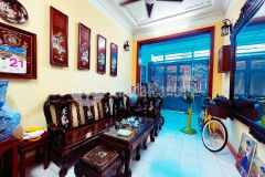 Bán nhà mặt ngõ ôtô tránh phân lô sổ đẹp ở ngay 30m 6xtỷ lãng yên quận hai bà