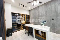 Nhà 3 tầng đường ngang lê thánh tông ngay trung tâm thành phố