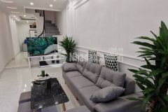 Bán nhà phúc lợi,long biên 45m2,4 tầng đẹp,gần oto hơn 3.2 tỷ